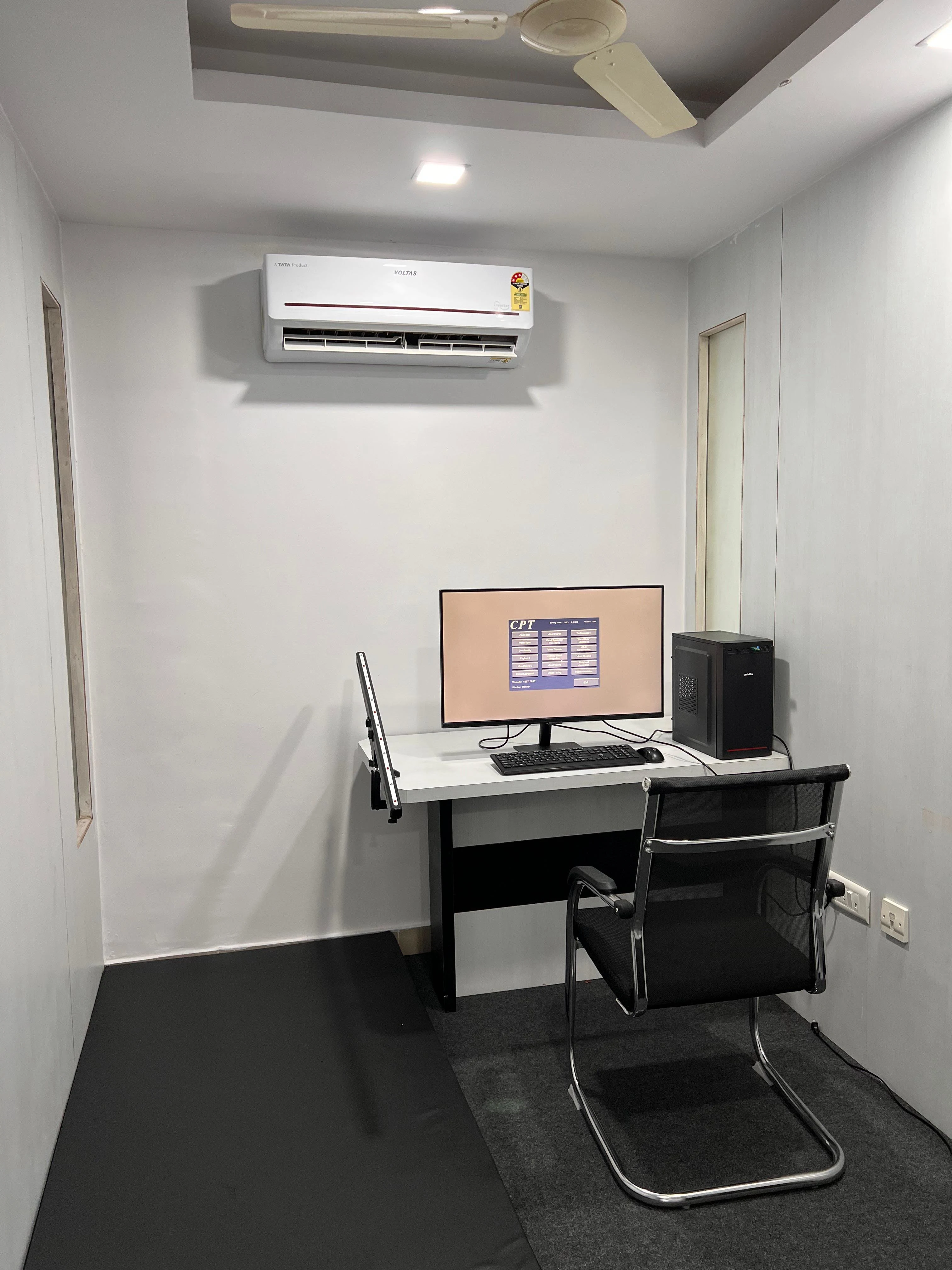 Caring Vision Therapy Hyderabad – Vision assessment workstation with computer and air-conditioned private room